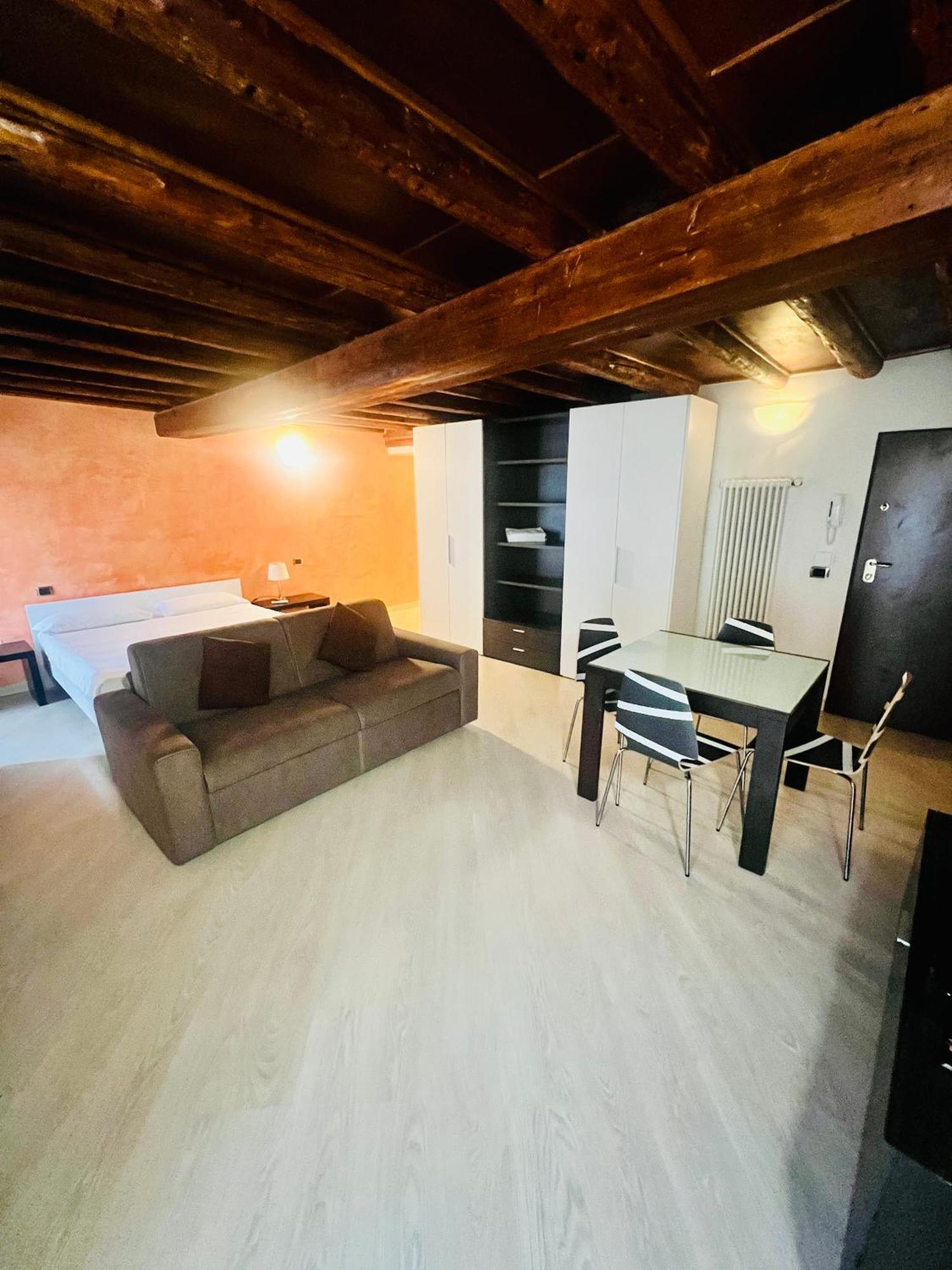 Room Verona Ai Duchi Luaran gambar